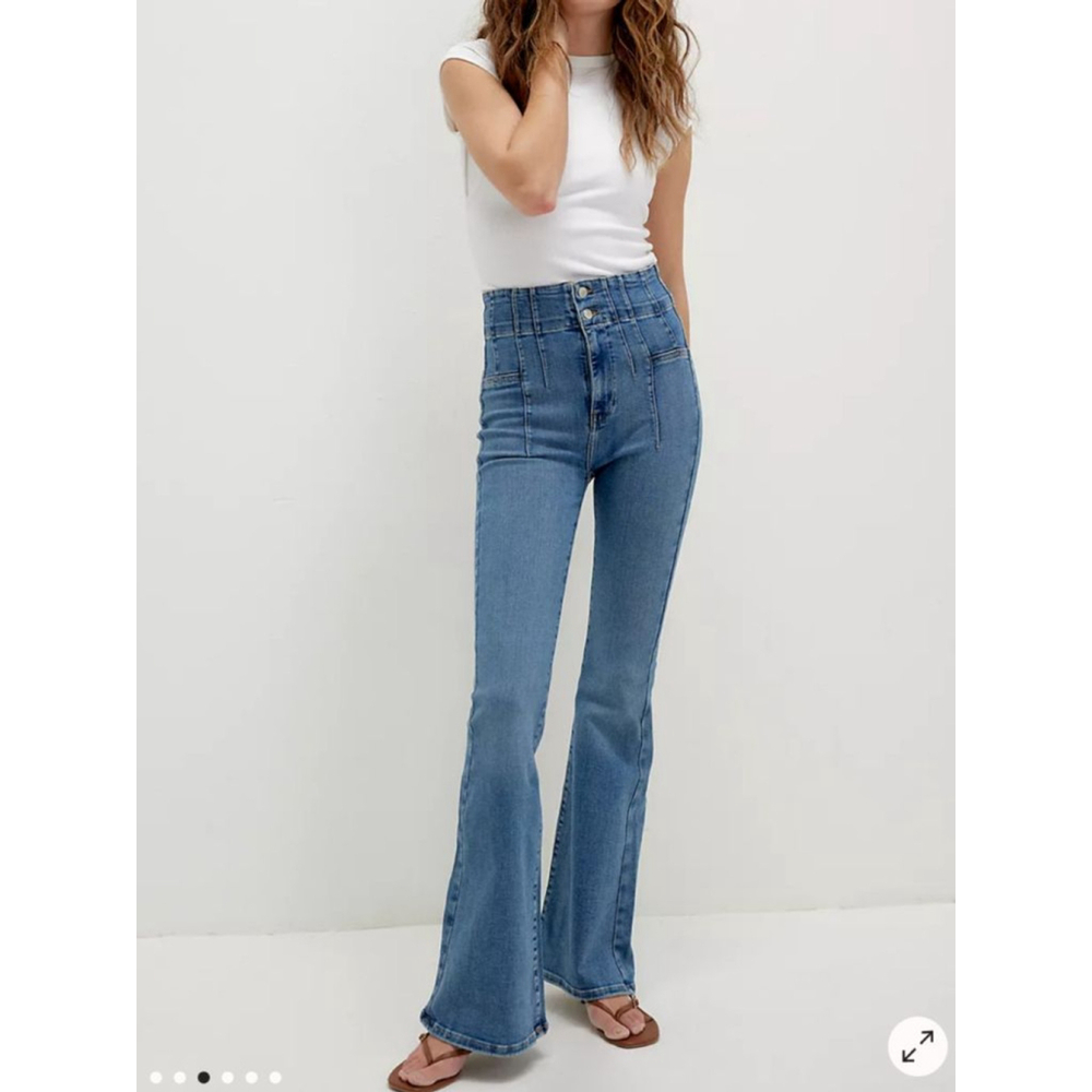 We The Free Jayde Flare Jeans super high rise retro style Size 27
